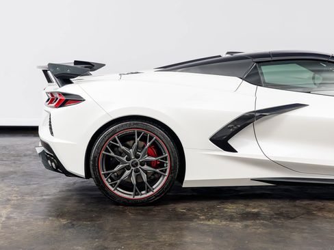 Used 2023 Chevrolet Corvette Stingray Premium Conv RWD image 27