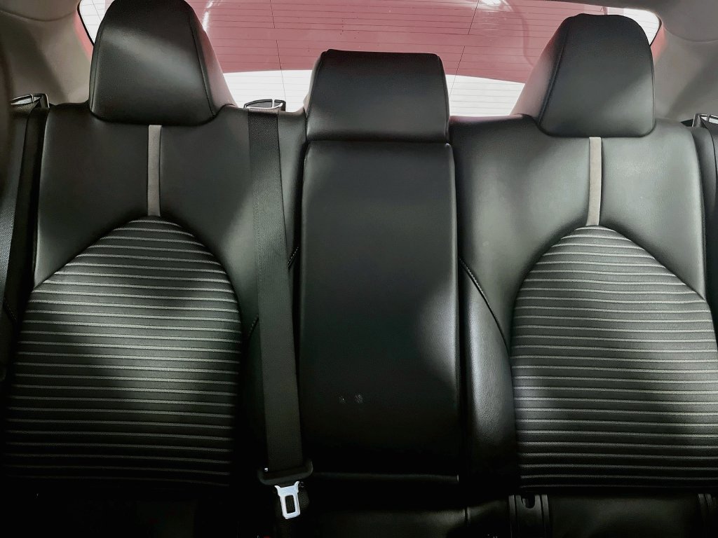 Used 2023 Toyota Camry SE w/ Convenience Package FWD image 28