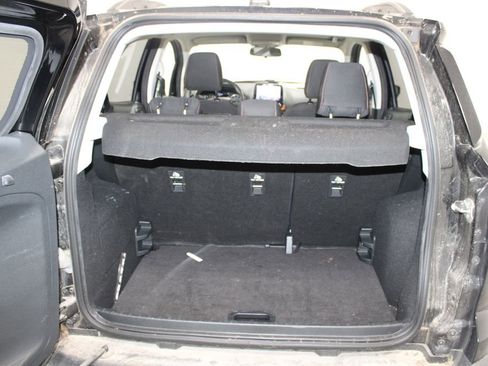 Used 2021 Ford EcoSport SE w/ SE Convenience Package image 13