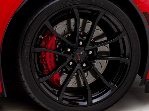 Used 2017 Chevrolet Corvette Grand Sport RWD image 40