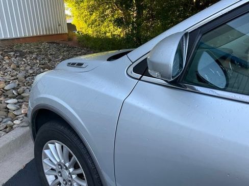 Used 2012 Buick Enclave Leather w/ LPO, Cargo Convenience Pkg FWD image 8