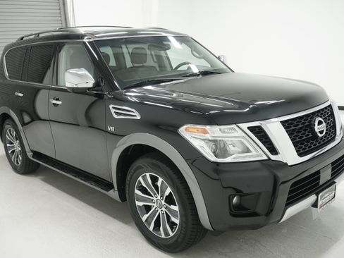 Used 2017 Nissan Armada SL RWD image 3