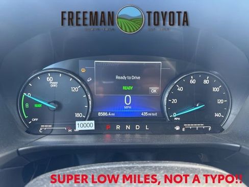 Used 2021 Ford Escape SE image 8