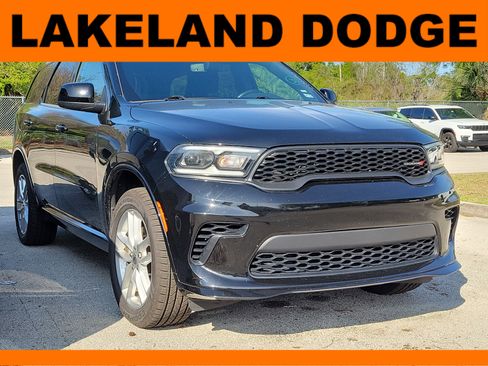 Used 2023 Dodge Durango GT image 1