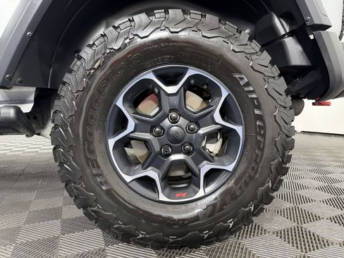 Used 2023 Jeep Wrangler Unlimited Rubicon w/ LED Lighting Group AWD/4WD image 49