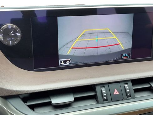 Used 2020 Lexus ES 350 w/ Premium Package image 26