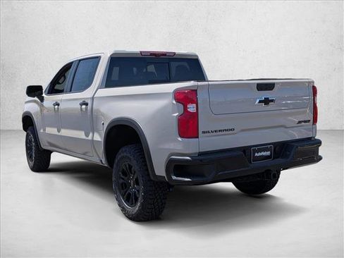 New 2026 Chevrolet Silverado 1500 ZR2 w/ LPO, Dark Essentials Package AWD/4WD image 9