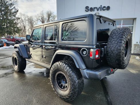 Used 2019 Jeep Wrangler Unlimited Sport S image 9