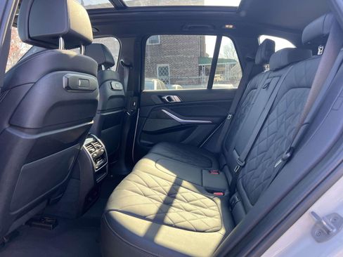 Used 2024 BMW X5 xDrive40i image 13