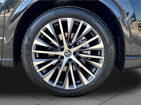 Used 2023 Lexus RX 350 w/ Accessory Package (2T) AWD/4WD image 10