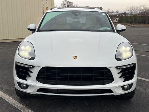 Used 2018 Porsche Macan Sport Edition image 2