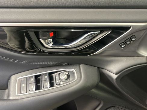 Used 2020 Subaru Outback Limited w/ Popular Package #2 image 14