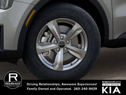 New 2026 Kia Sorento LX image 10