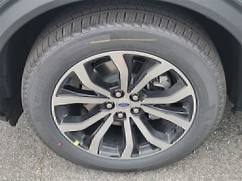 Used 2026 Ford Explorer ST-Line RWD image 10