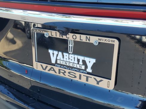 New 2026 Lincoln Corsair Reserve image 33