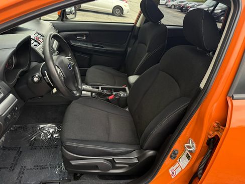 Used 2014 Subaru Crosstrek 2.0i Premium w/ Moonroof Package AWD/4WD image 18