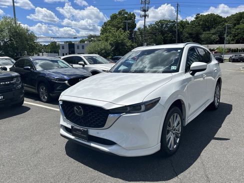 Used 2023 MAZDA CX-5 Signature AWD/4WD image 4