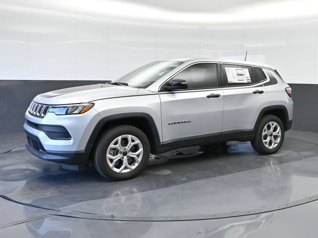 Used 2025 Jeep Compass Sport w/ Mopar Graphics Package AWD/4WD image 32