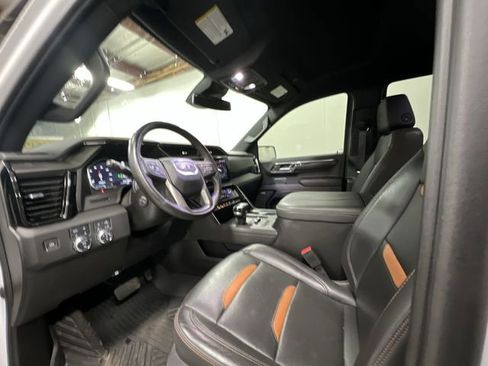 Certified 2023 GMC Sierra 1500 AT4 image 10