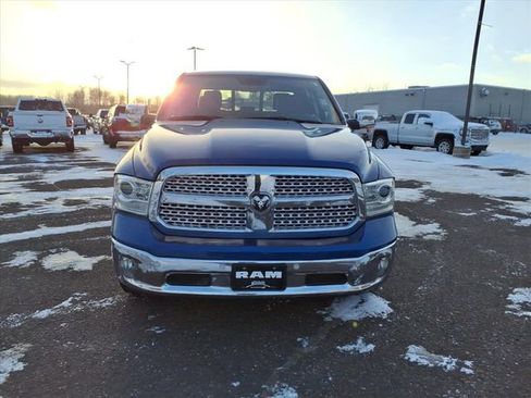 Used 2018 RAM 1500 Laramie w/ Convenience Group image 8