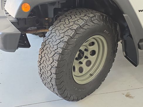 Used 2012 Jeep Wrangler Sport w/ Trailer Tow Group AWD/4WD image 27