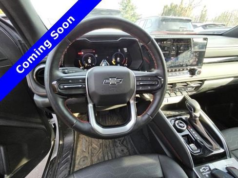 Used 2024 Chevrolet Colorado Z71 w/ LPO, Dark Essentials Package image 5