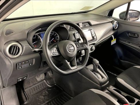 New 2025 Nissan Versa S w/ Trunk Package FWD image 8
