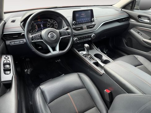 Used 2021 Nissan Altima 2.5 SR w/ SR Premium Package FWD image 15