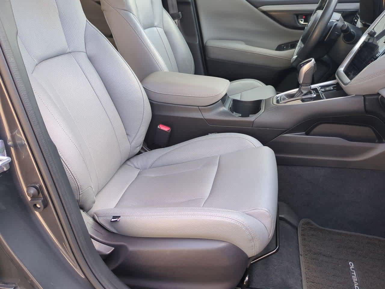 Certified 2024 Subaru Outback Premium AWD/4WD image 14