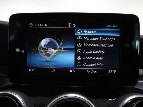 Used 2019 Mercedes-Benz C 300 Sedan image 41