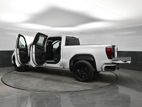 New 2026 GMC Sierra 1500 Elevation AWD/4WD image 40