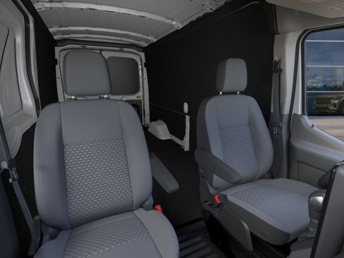 New 2026 Ford Transit 250 148 Medium Roof RWD image 11