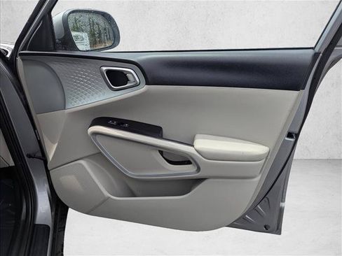 Used 2022 Kia Soul LX FWD image 20