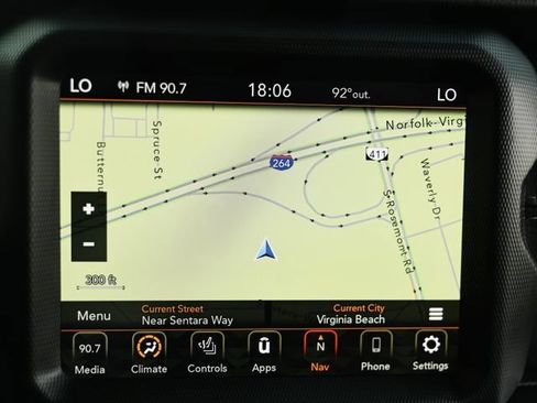 Used 2022 Jeep Wrangler Unlimited Sahara w/ Cold Weather Group AWD/4WD image 39