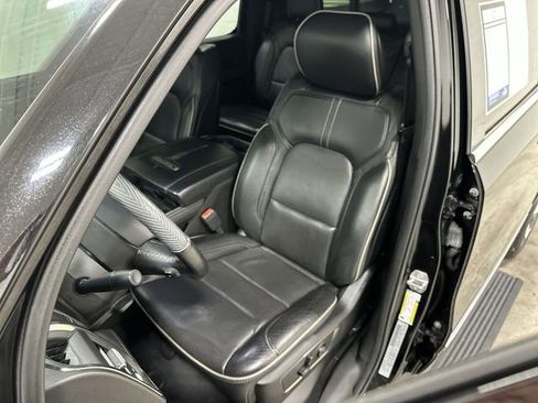 Used 2019 RAM 1500 Limited image 15