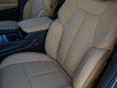 New 2025 Jeep Grand Cherokee L Summit w/ Advanced Protech Group IV AWD/4WD image 25