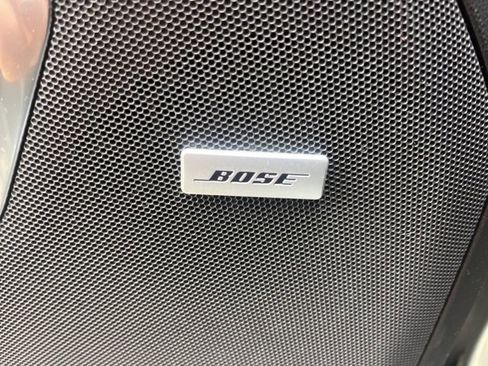 Used 2023 Chevrolet Tahoe Z71 w/ Luxury Package image 15