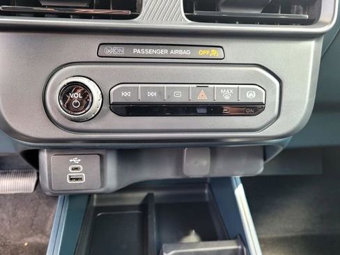 New 2026 Ford Maverick XL AWD/4WD image 18