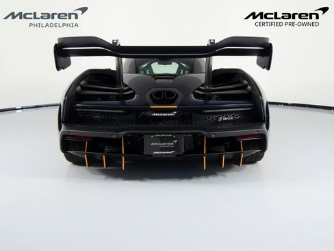 Used 2019 McLaren Senna RWD image 14