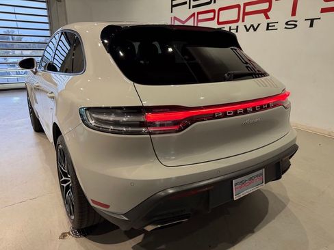 Used 2024 Porsche Macan AWD/4WD image 8