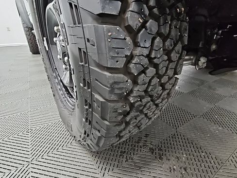 Used 2022 Ford Bronco Black Diamond image 47