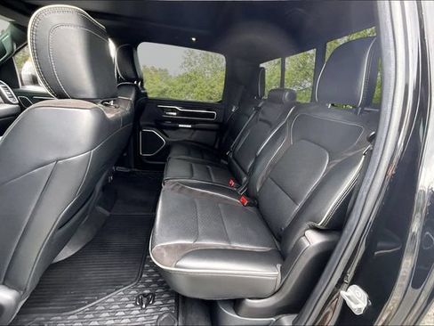 Used 2019 RAM 1500 Laramie AWD/4WD image 24