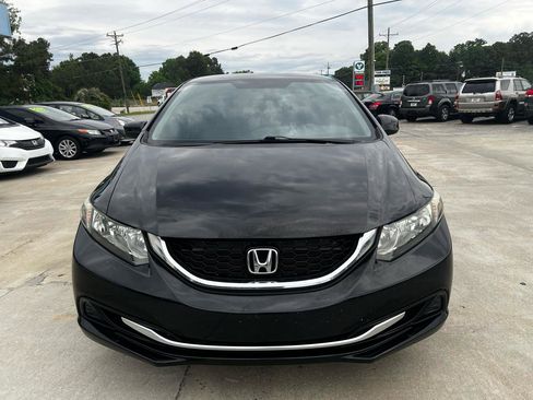 Used 2013 Honda Civic LX image 2