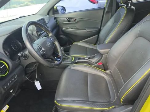 Used 2020 Hyundai Kona Ultimate w/ Cargo Package FWD image 4