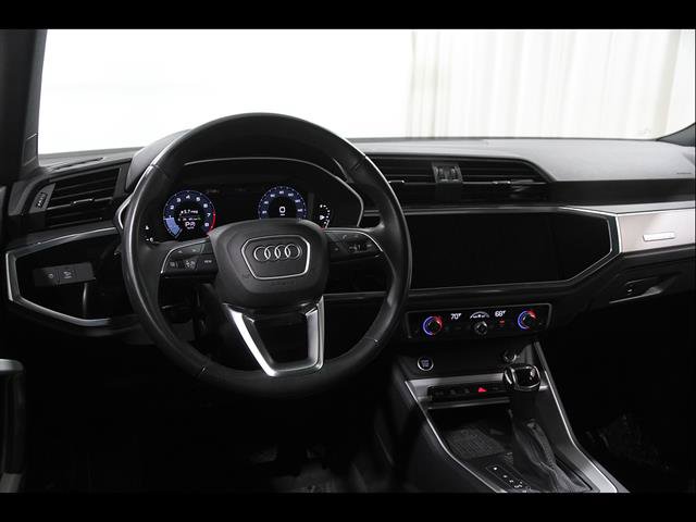 Used 2024 Audi Q3 2.0T Premium AWD/4WD image 6