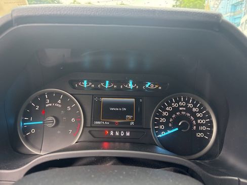 Used 2018 Ford F150 XLT w/ Equipment Group 302A Luxury AWD/4WD image 18