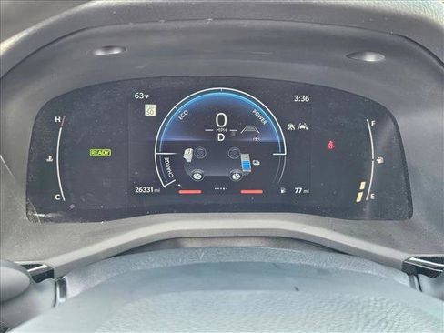 Used 2025 Toyota Camry LE image 7