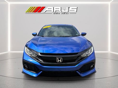 Used 2017 Honda Civic Sport image 6