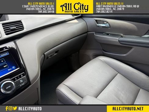 Used 2016 Honda Odyssey EX-L image 32