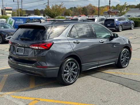 Used 2022 Chevrolet Equinox RS w/ RS Leather Package image 6